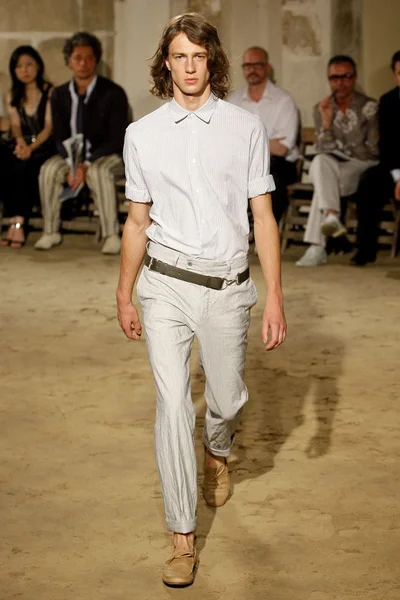 Look 21